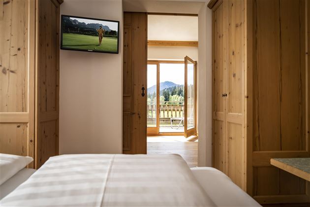 reell-kommunikationsdesign_FÖHRENHOF-Suite-005