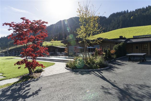 reell-kommunikationsdesign-NASCHBERGHOF-klein-228