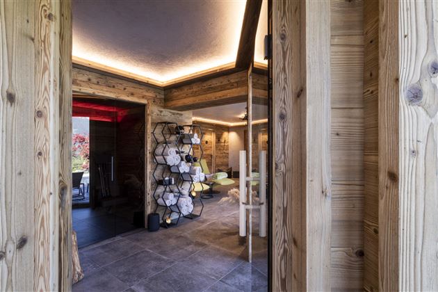 reell-kommunikationsdesign-NASCHBERGHOF-klein-241