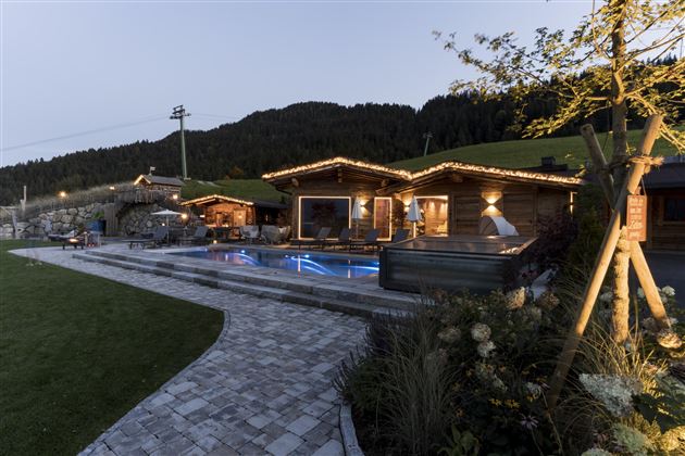 reell-kommunikationsdesign-NASCHBERGHOF-klein-296