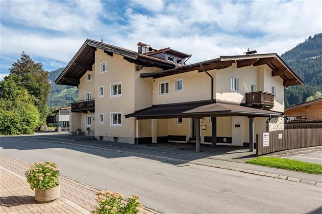 Residenz_im_Dorf_Top_4_Dorfstrasse_56_Brixen_Haus_