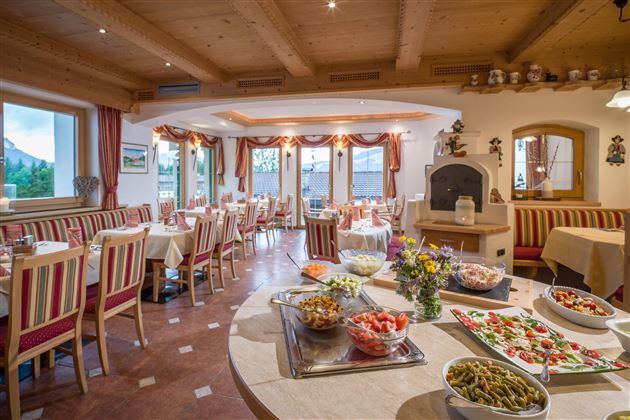 Salatbuffet und Speisestube