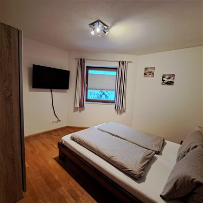 Schlafzimmer 2