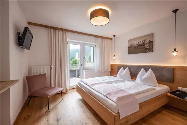 Schlafzimmer App. Hohe Salve