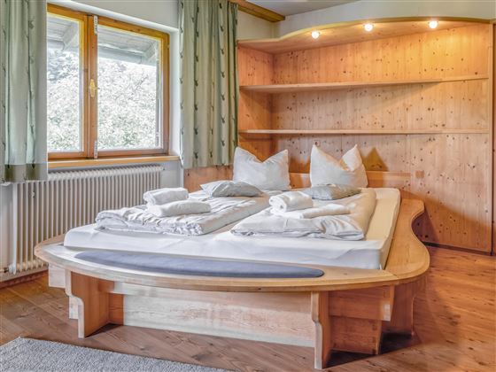 Schlafzimmer EG1