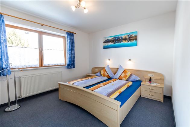 Schlafzimmer1