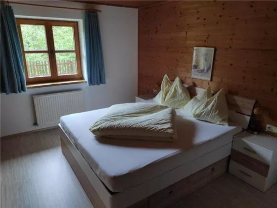 Schlafzimmer1