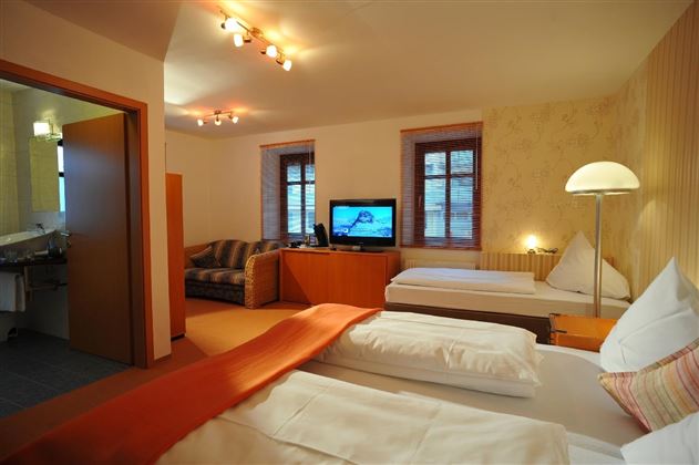 Schlafzimmer1