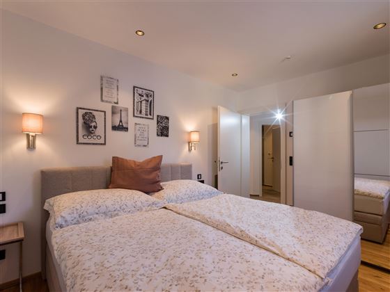 Seereithapartments_Dorfstrasse_54a_Brixen_Schlafzi