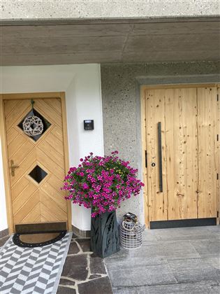 Seperater Gästeeingang