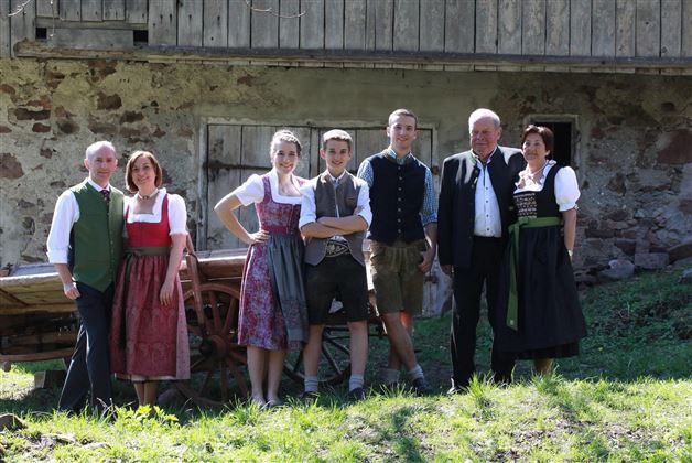 Söll_Familienfoto 2019 klein_Wilder Kaiser