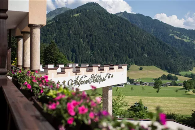 Söll_Hotel_AlpenSchlössl_Aussicht_WilderKaiser