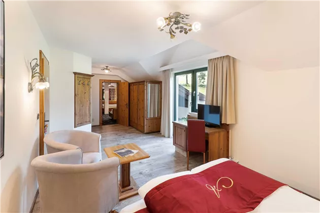 Söll_Hotel_AlpenSchlössl_Zimmer_WilderKaiser