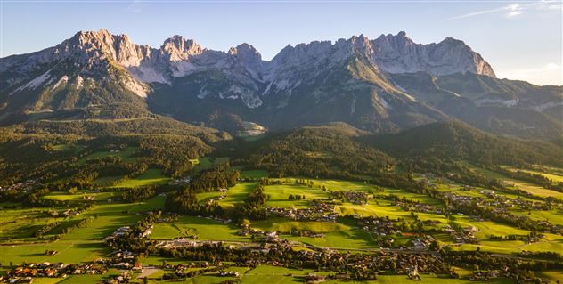 Sommer-Panorama-Wilder-Kaiser-Going-Astberg-Sebast