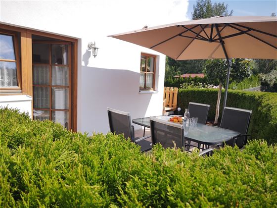 sonnige Südterrasse