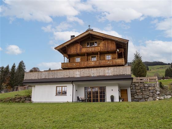 Stallfeldhof Außen Sommer2