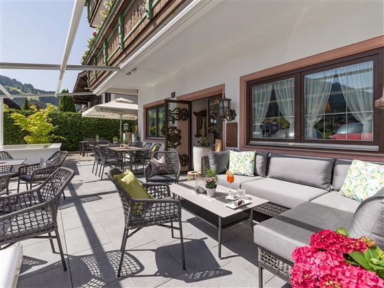 Terrasse Hotel Glockenstuhl in Westendorf