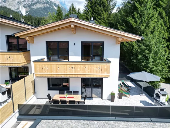 Terrasse Kaiserluft-Chalet Tuxeck