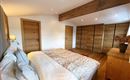 21 Schlafzimmerschrank