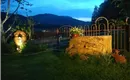 Abendbeleuchtung in unserem Garten