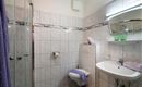 App 3 und App. 4  - Badezimmer mit Dusche und WC