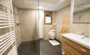 Main bathroom of the Ellmauer Tor apartment Image No. 1