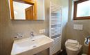 Additional bathroom of Room 3 of the Ellmauer Tor Apartments Image No. 1.