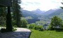 blick-von-terrasse-im-sommer