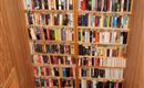 Bücherwand für unsere Gäste