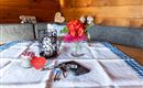Ferienhütte Puutz_Wörgl_Dissertori_DetailTisch
