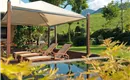 Hotel Mödlinger Garten mit Liegestühlen