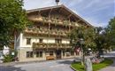 Hotel_Post_Dorfplatz_11_Westendorf_Haus_Sommer kle