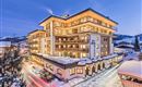 Hotel Zentral Kirchberg Aussen Nacht Winter  