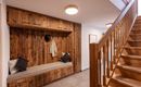 Kinkara_Lodge_Lendstrasse_42_Kirchberg_Garderobe