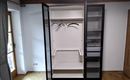 Kleiderschrank