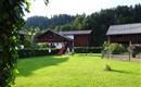Liegewiese mit Spielplatz