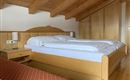 Schlafzimmer 2.2