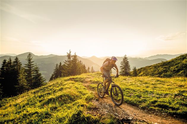 tour-mit-dem-mountainbike-in-den-kitzbueheler-alpe