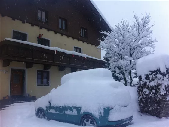 unser Haus im Winter