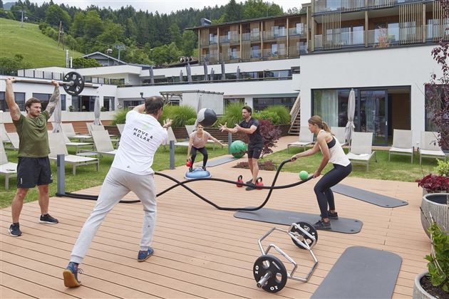 Vielfältige Trainings im Das Hohe Slave