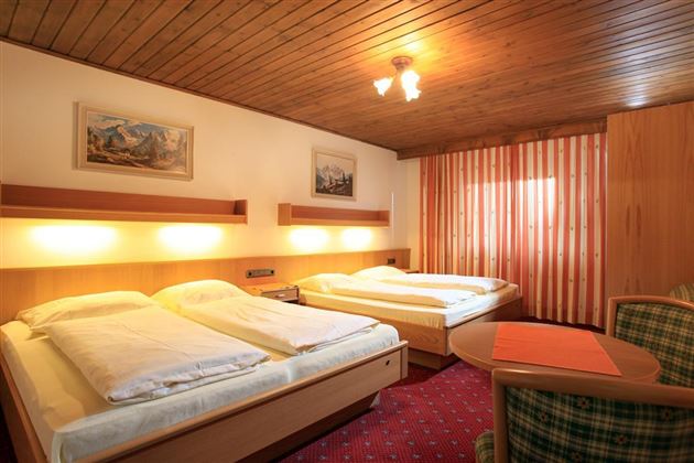 Vierbettzimmer