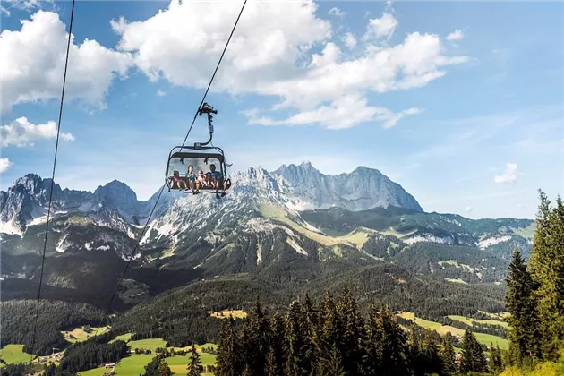 web-astbergbahn-sommer-going-foto-von-felbert-reit