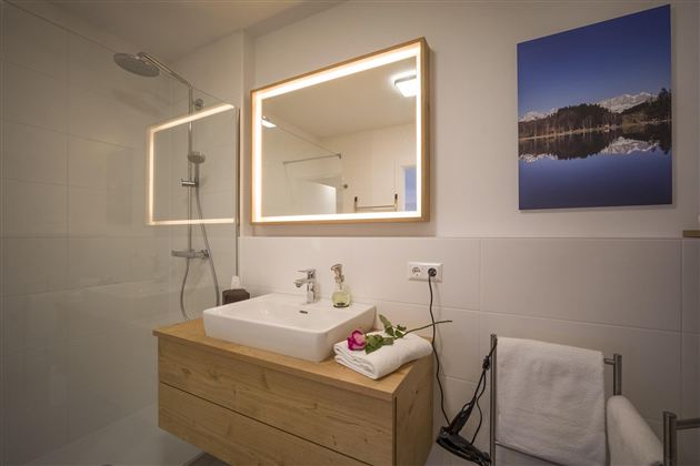 Wohnung_Goasblick_Kirchberg_Badezi