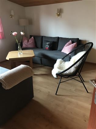 Wohnzimmer Großes App.